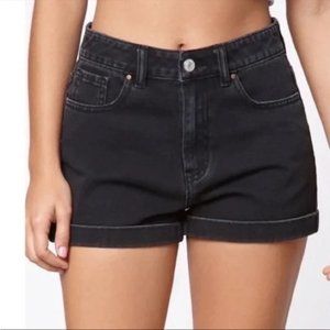 PacSun High Rise Mom Shorts Black Denim Cuffed Short Size 29 New
